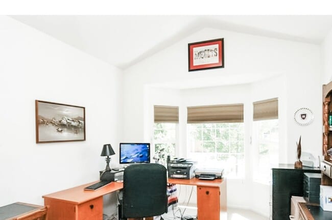Photo - Amazing Thornton Home
