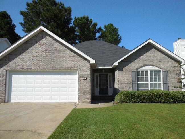 Photo - 206 Superior drive