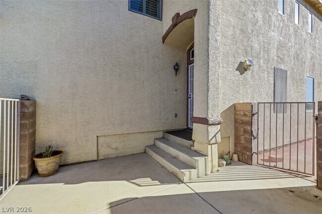 Photo - 4626 Camden Bridge St