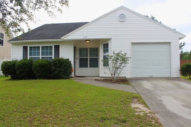 132 Bluelake Blvd
