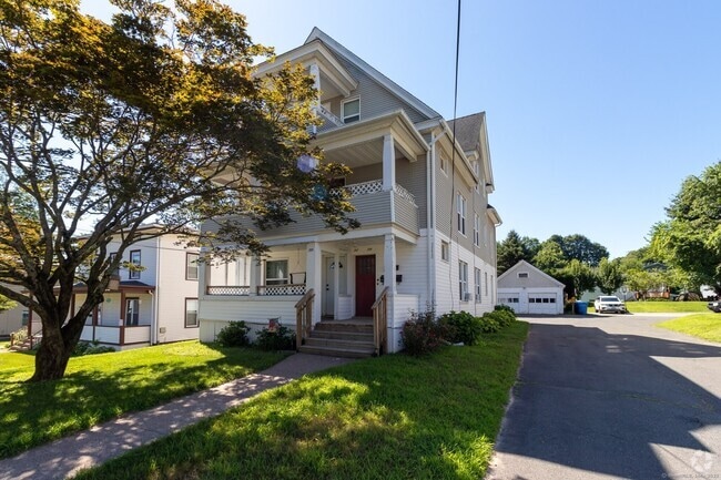 Building Photo - 207 Divinity St Rental