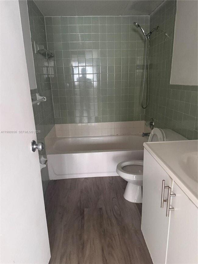 Photo - 6930 Miami Gardens Dr Unit 1-109