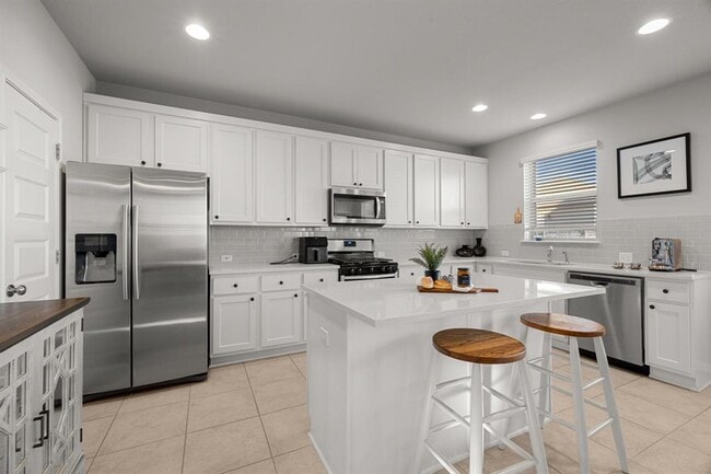 Photo - 1825 Harvest Knoll Ln