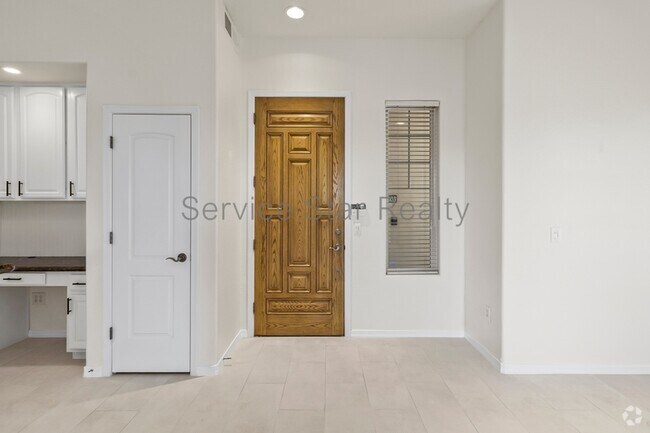 Building Photo - 11000 N 77th Pl Rental