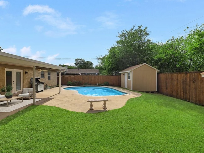 Photo - 6705 Nola Ct