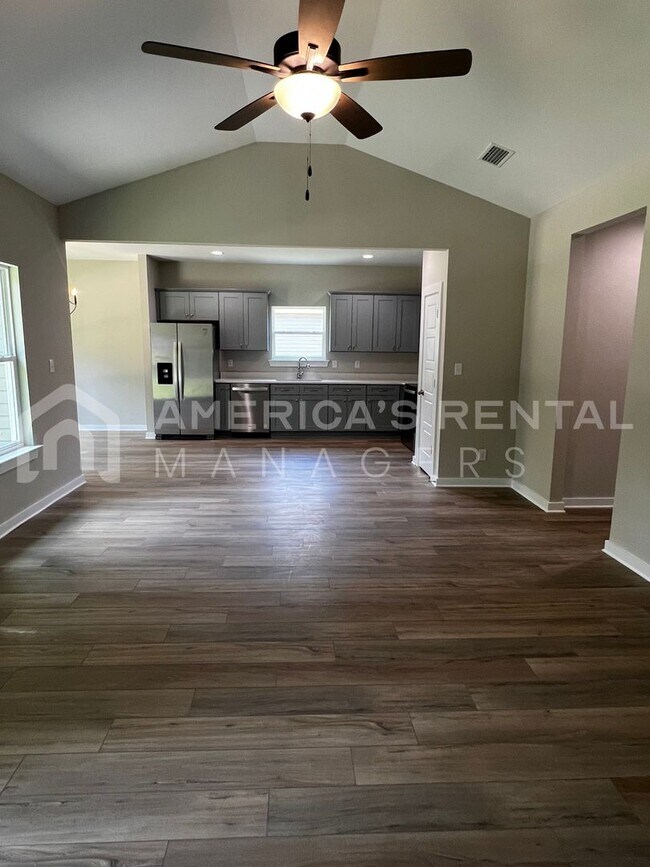 311 Kennesaw Ave