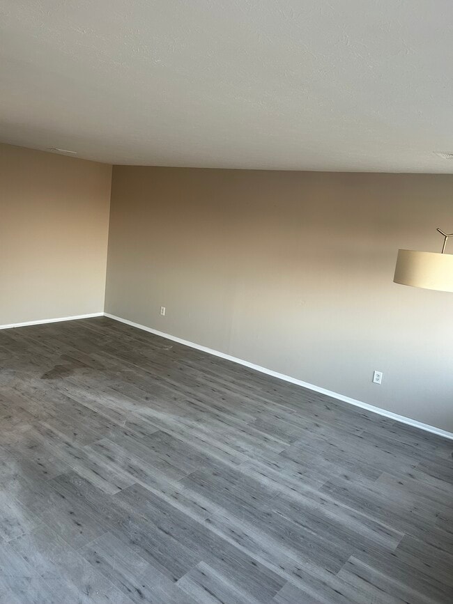 Photo - 6640 Pearl Rd Unit 6640 Pearl Rd  703, Parma Heights