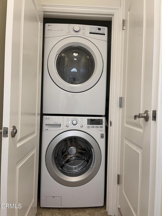 Photo - 3226 La Crescenta Ave