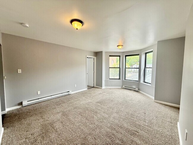 Photo - 429 3rd St Unit 3