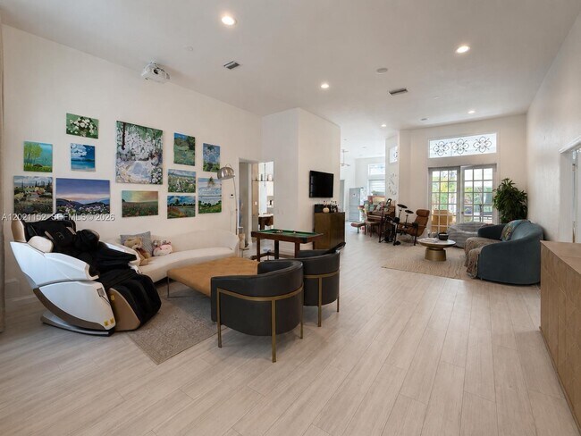 Photo - 2616 Oakbrook Ct