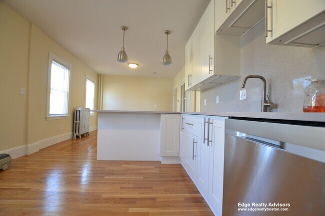 Photo - 80 Gardena St Unit 1