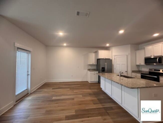 Photo - 6419 Forest Bay Ave