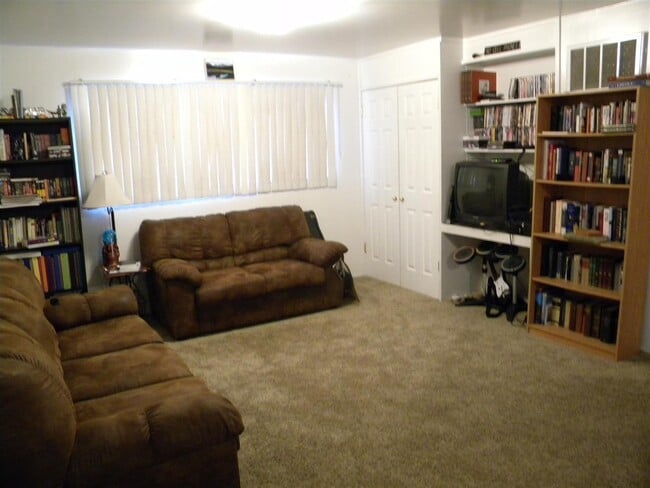 Photo - 469 N 100 E