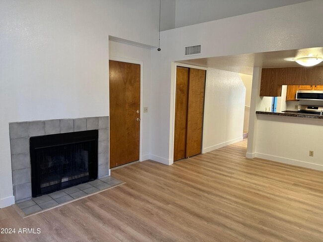 Photo - 3716 E University Dr