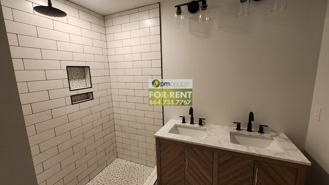 Photo - 108 St Lo Cir