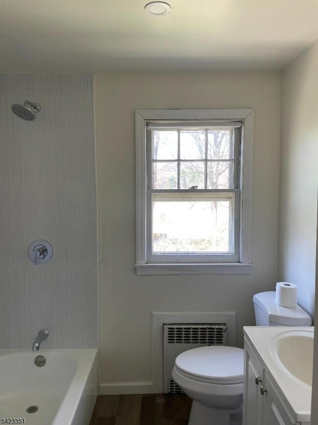 Photo - 134 Chestnut St