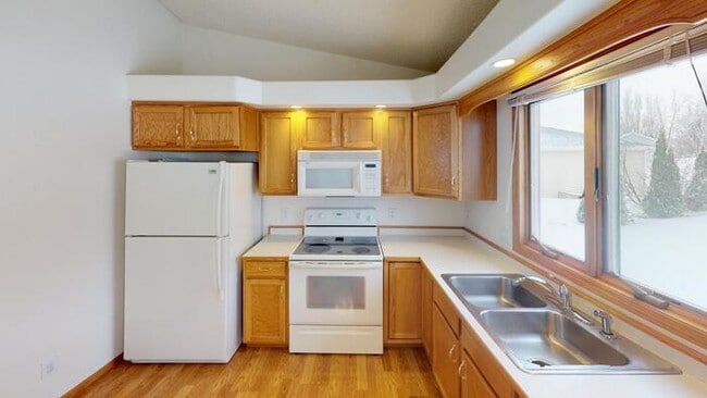 Photo - 4010 Lockport St Townhome