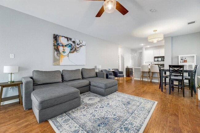 Photo - 411 W St Elmo Rd