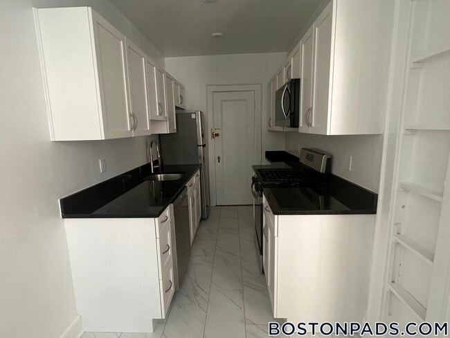 Building Photo - 100 Kilsyth Rd Rental