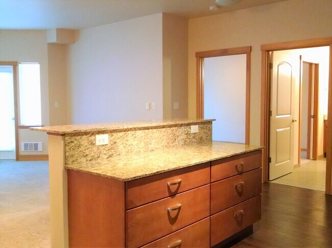 263 W Bakerview Rd Unit 308