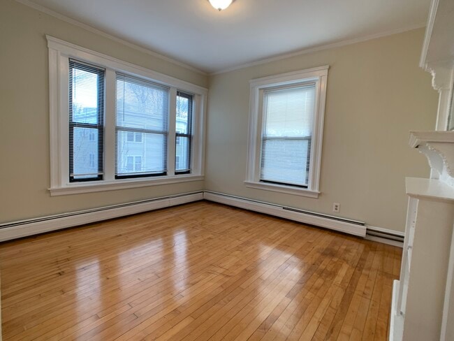 Photo - 9 Upland Rd Unit 5