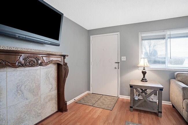 Photo - 7113 Golding Dr