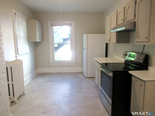 Photo - 101 Stearns St