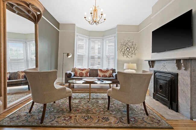 Photo - 1609 N Van Buren St Townhome
