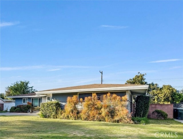 Building Photo - 9761 Royal Palm Blvd