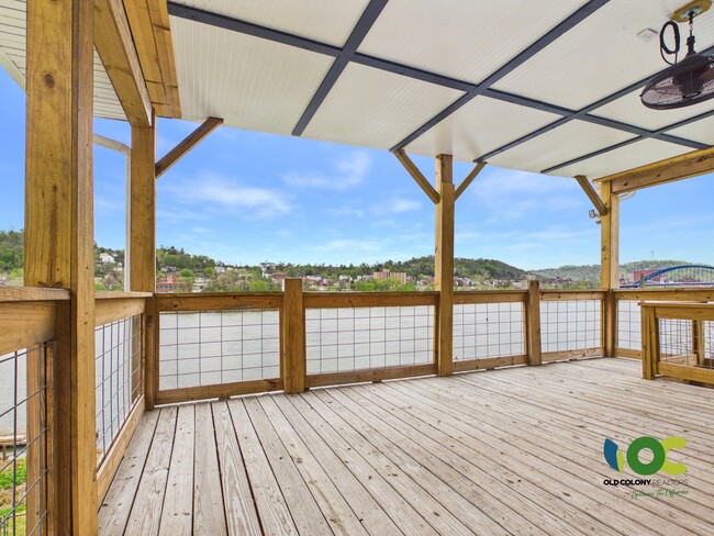 Photo - 614 N Front St Unit 614