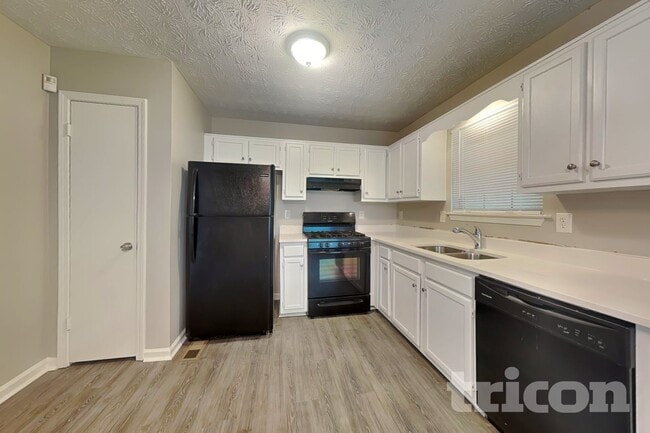 Photo - 1515 Olde Oak Dr