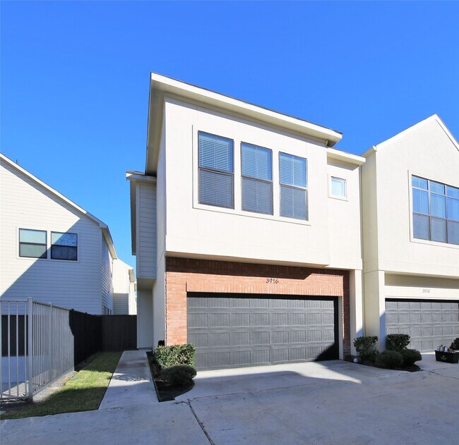 Photo - 3916 Tulane Oak Dr