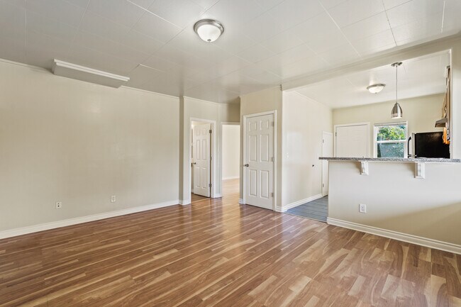 Photo - 3901 S Yakima Ave