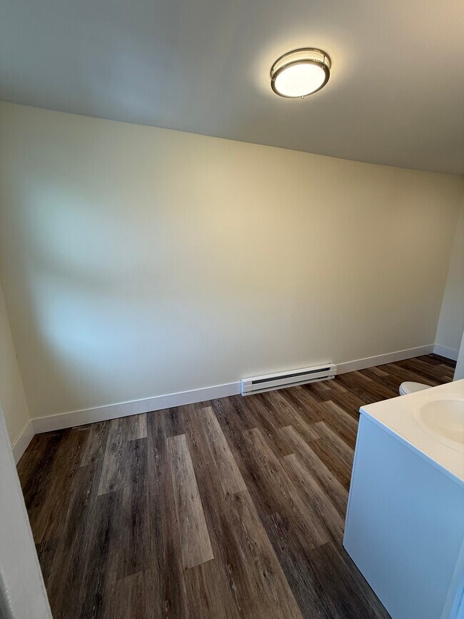 Photo - 500 Stanley St Unit Fl 3