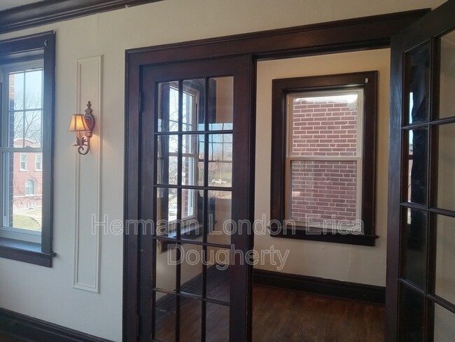 Photo - 4427 S Grand Blvd Condo Unit 2F