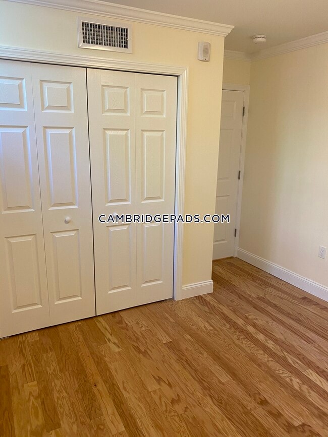 Photo - 18 Chauncy St Apartment Unit B
