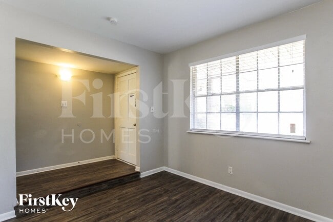 Photo - 6410 Hopper Rd