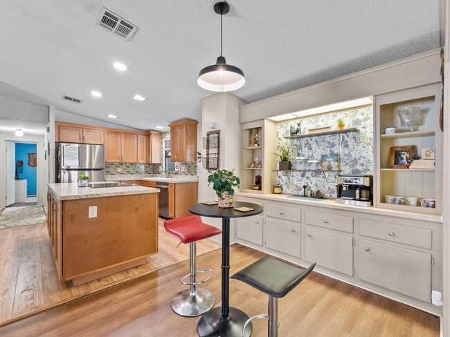 Photo - 2855 SW Monarch Trail