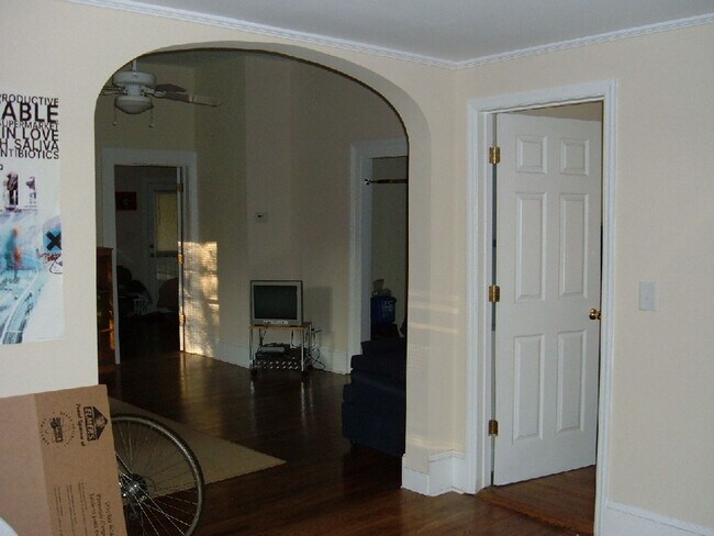 Photo - 195 Barrow St Unit Barrow St 195-B