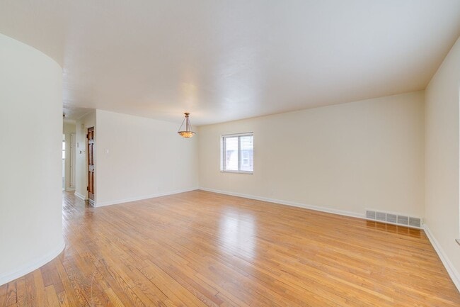 Photo - (144) 1154-58 Moorlands Dr. Unidad 58