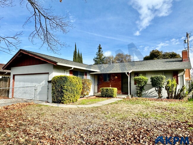 Single-Story 3-Bedroom 2-Bath House - Upda... - Single-Story 3-Bedroom 2-Bath House - Upda...