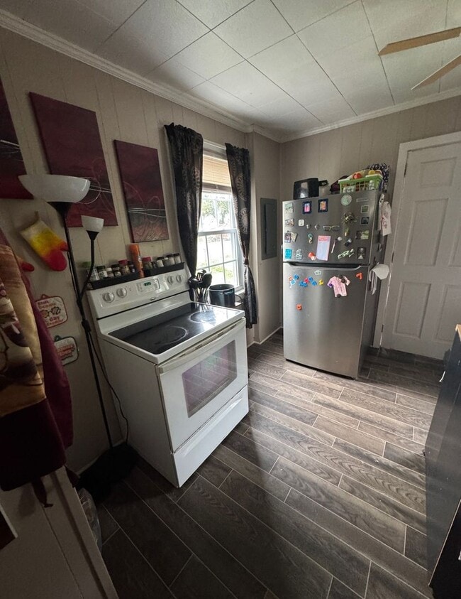 Photo - 804 10th St Apartment Unit 804