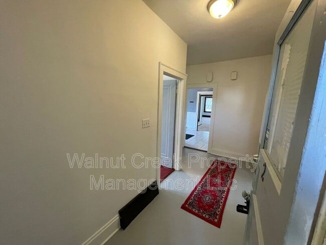 Photo - 3319 W 126th St Unit 2