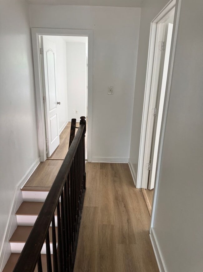 Photo - 1238 W Firth St