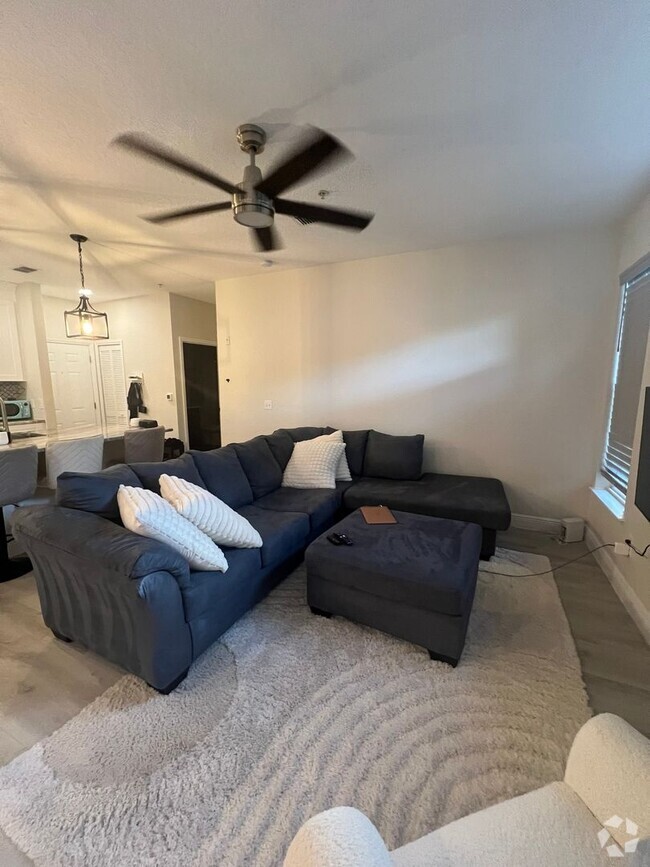 Building Photo - 1 Bedroom Condo in Orlando