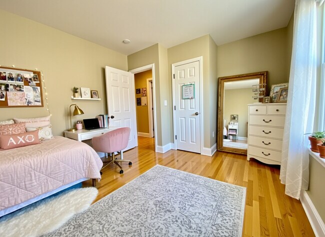 Photo - 76 Egmont St Unidad 3F