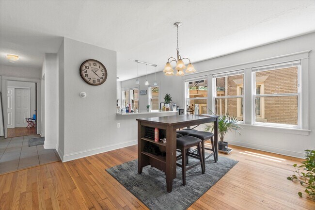 Photo - 748 N 34th St