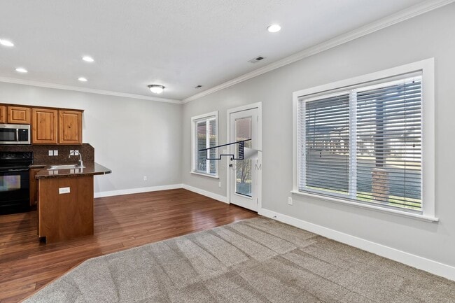 Photo - 2071 W Madie Ln