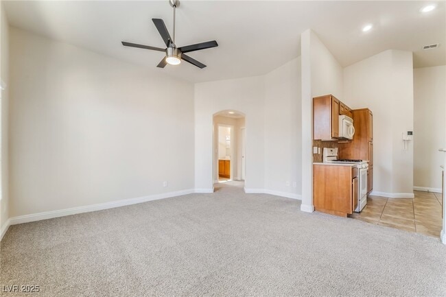 Building Photo - 8689 Tom Noon Ave Rental