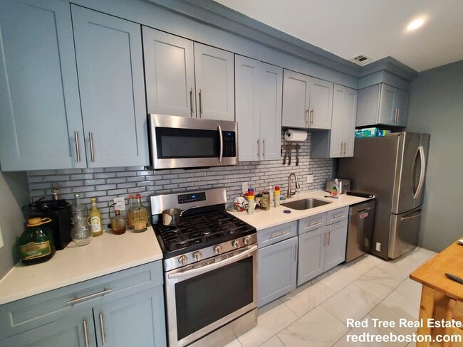 Photo - 296 Brookline St Unidad 296
